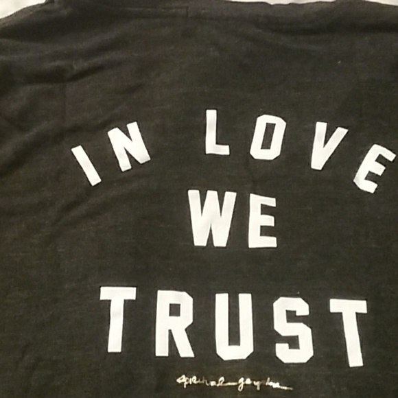 NWT Spiritual Gangster "In Love We Trust" V Neck - Picture 6 of 8